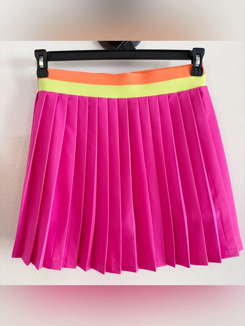 SSYS Pleated Pink w/ Lime Orange Band Tennis Pickleball Skort Size Medium - Picture 2 of 7